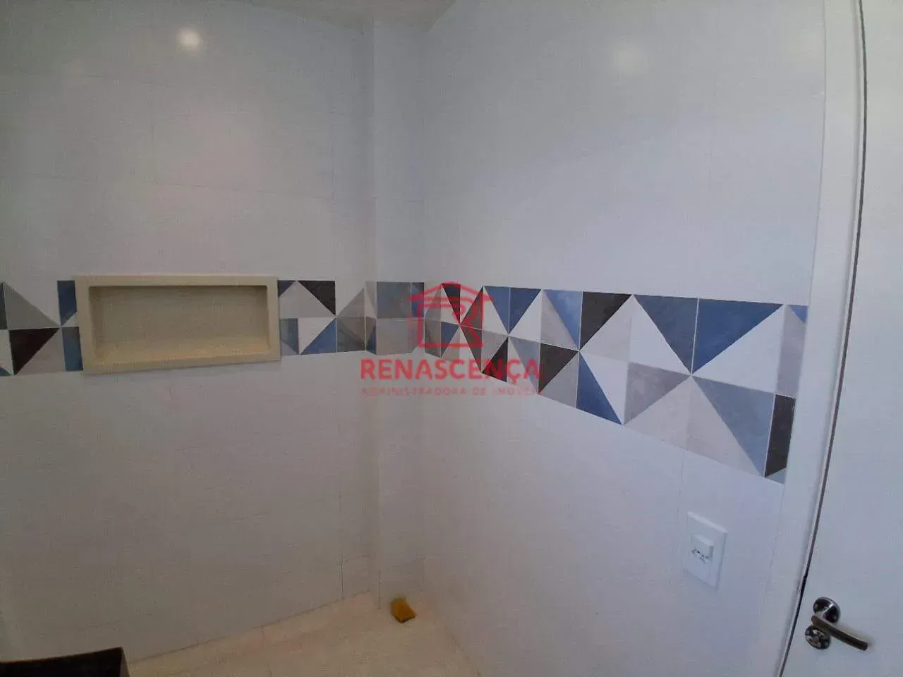 Apartamento de 2 quartos com 3 banheiros e cozinha planejada — photo 11