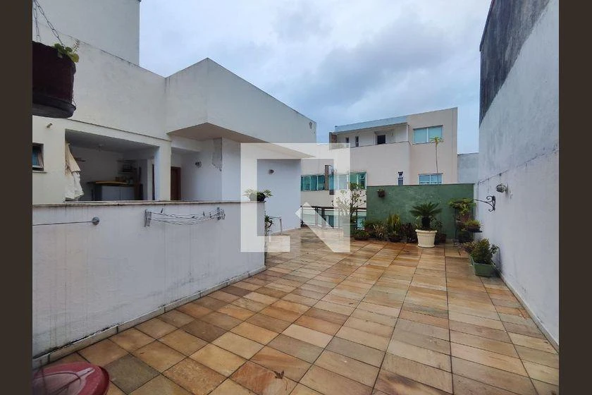 Apartamento mobiliado 360 m² com churrasqueira na varanda — photo 40
