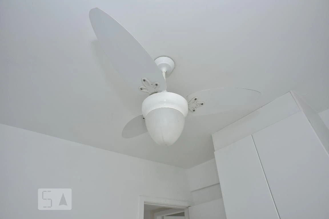 2-bedroom apartment in a building with a pool — photo 9