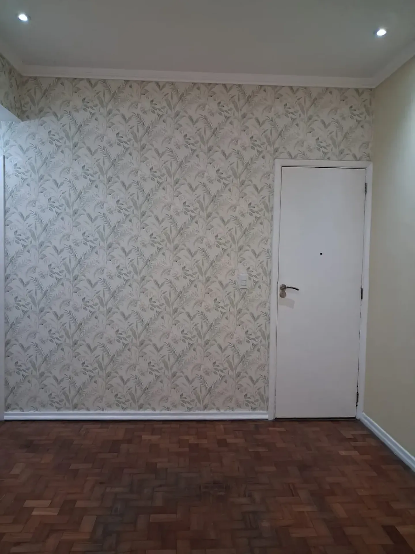 1 quarto e piso de madeira ou laminado: apartamento de 34 m² — photo 10