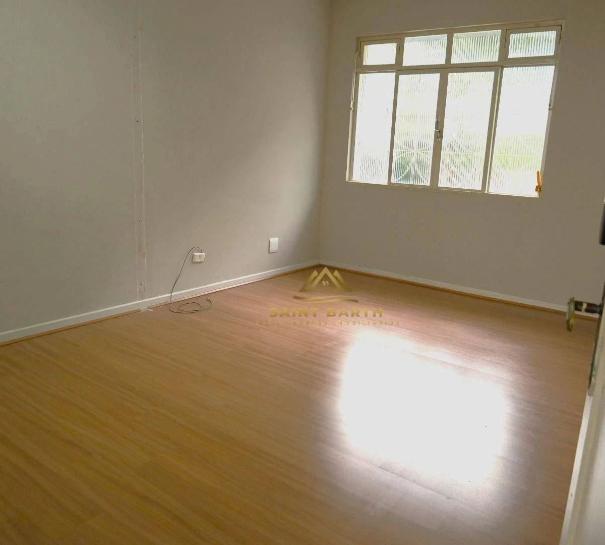 Дом без мебели: 3 спальни, 4 ванные, участок 432 м² — photo 38