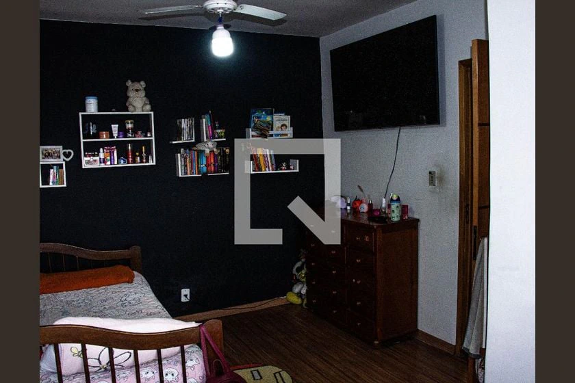 234 m² house with a home office and a washing machine — photo 31