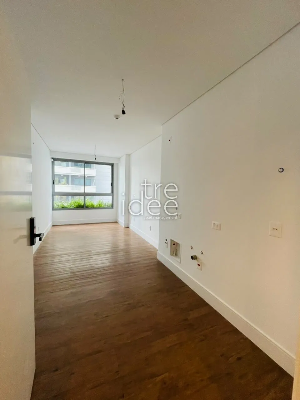 1-bedroom apartment 42.20 m² in unit 605 — photo 2