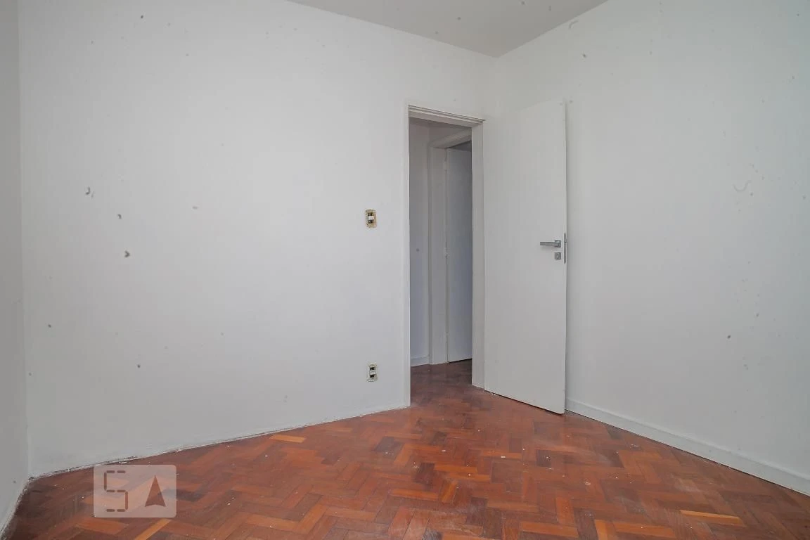 2-bedroom apartment with a mountain view in Rio de Janeiro — photo 23