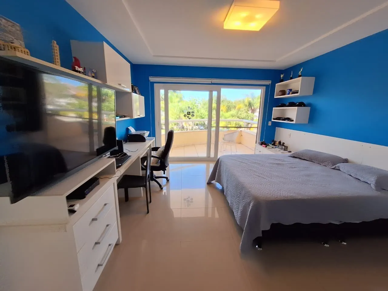 Furnished house with 4 bedrooms and 5 bathrooms — photo 40