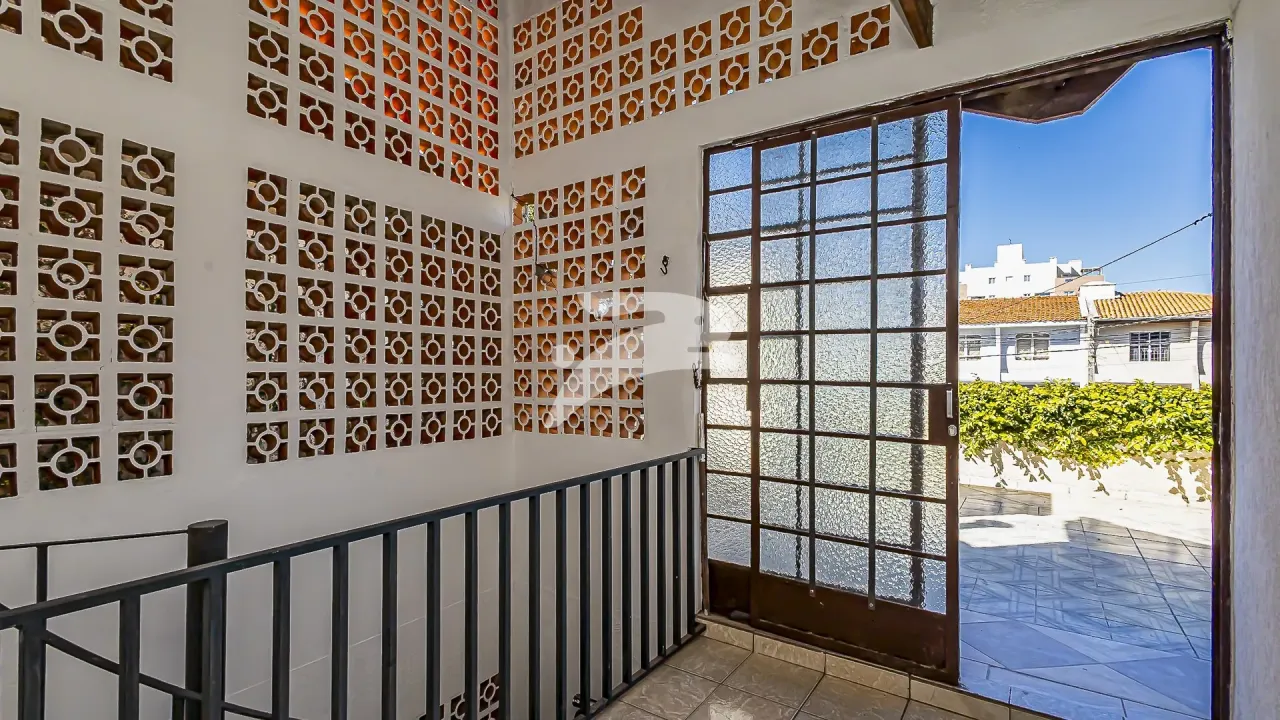 3-bedroom house with 3 bathrooms and 233 m² — photo 14