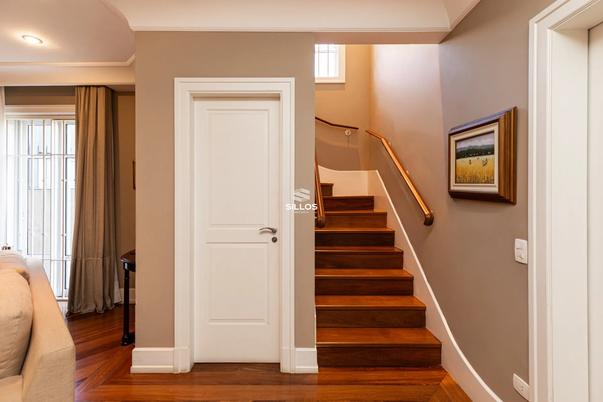 Rental house with 4 en-suite bedrooms and 7 baths — photo 13