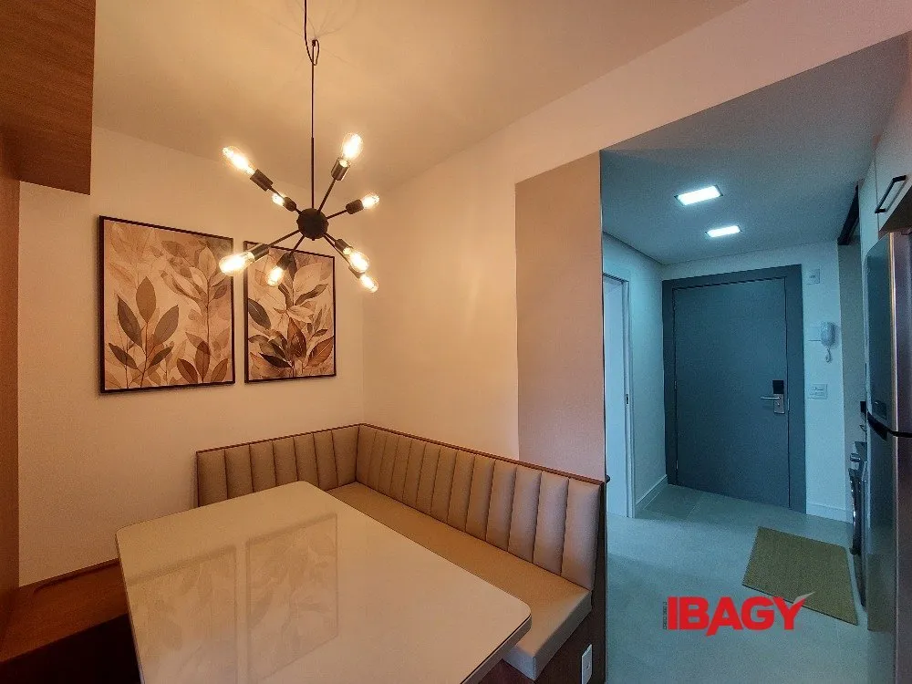 Furnished studio with a glass-enclosed balcony — photo 52