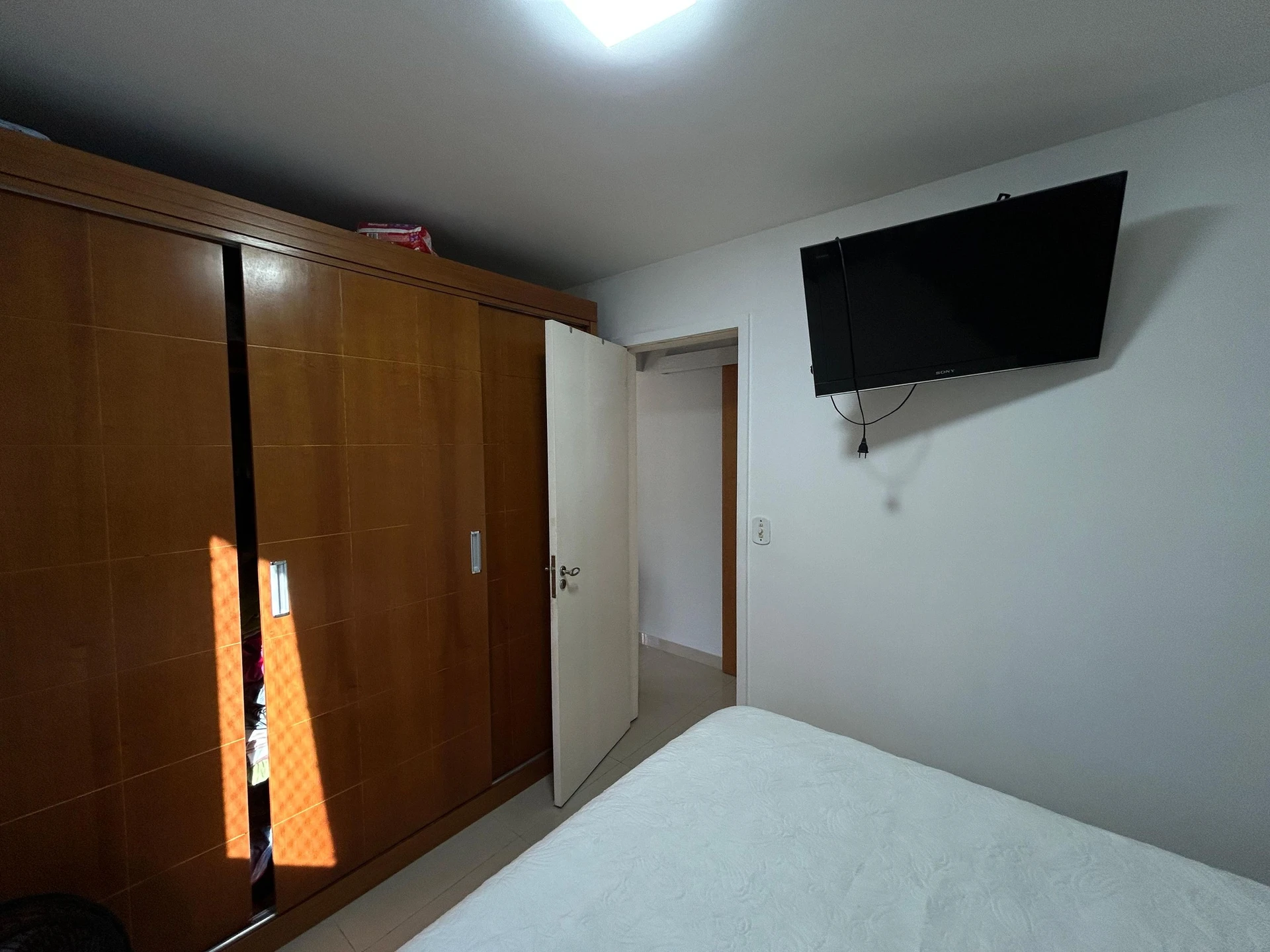 2-bedroom apartment with a mountain view in Rio de Janeiro — photo 43