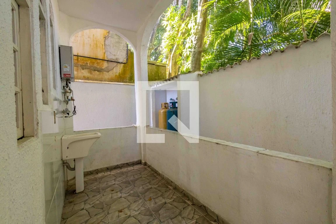 Condominium house with 3 bedrooms and private garden — photo 44
