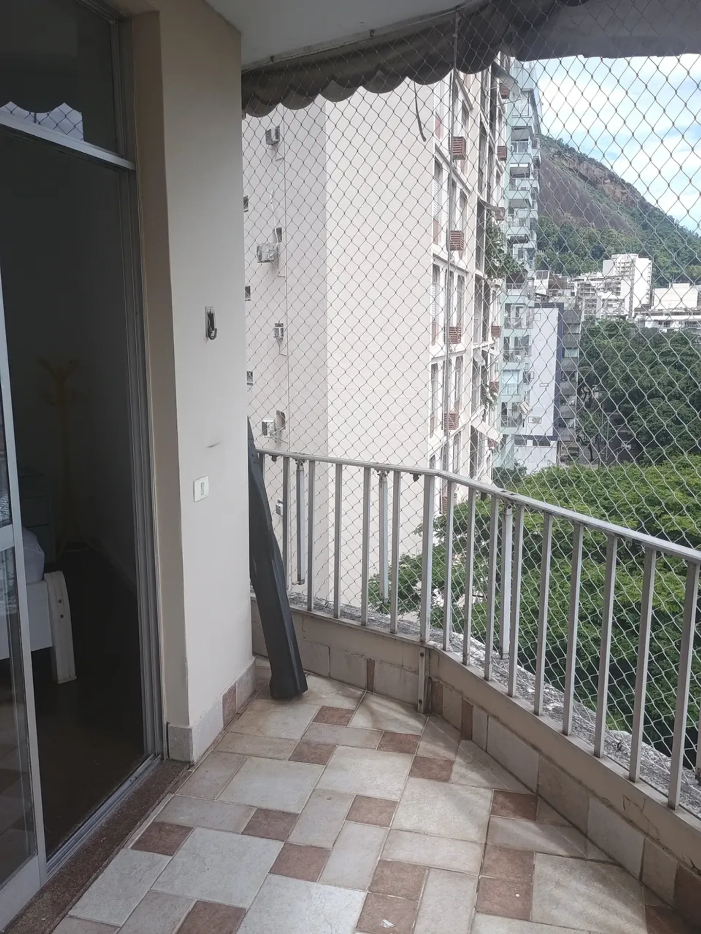 Mountain view in a 2-bedroom apartment, 83 m²