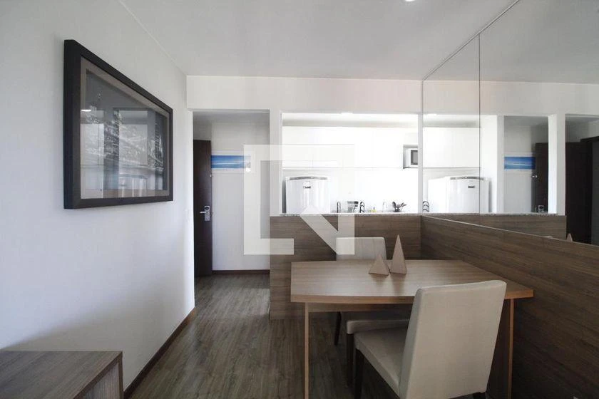 Apartamento mobiliado de 2 quartos com espaço de home office — photo 3