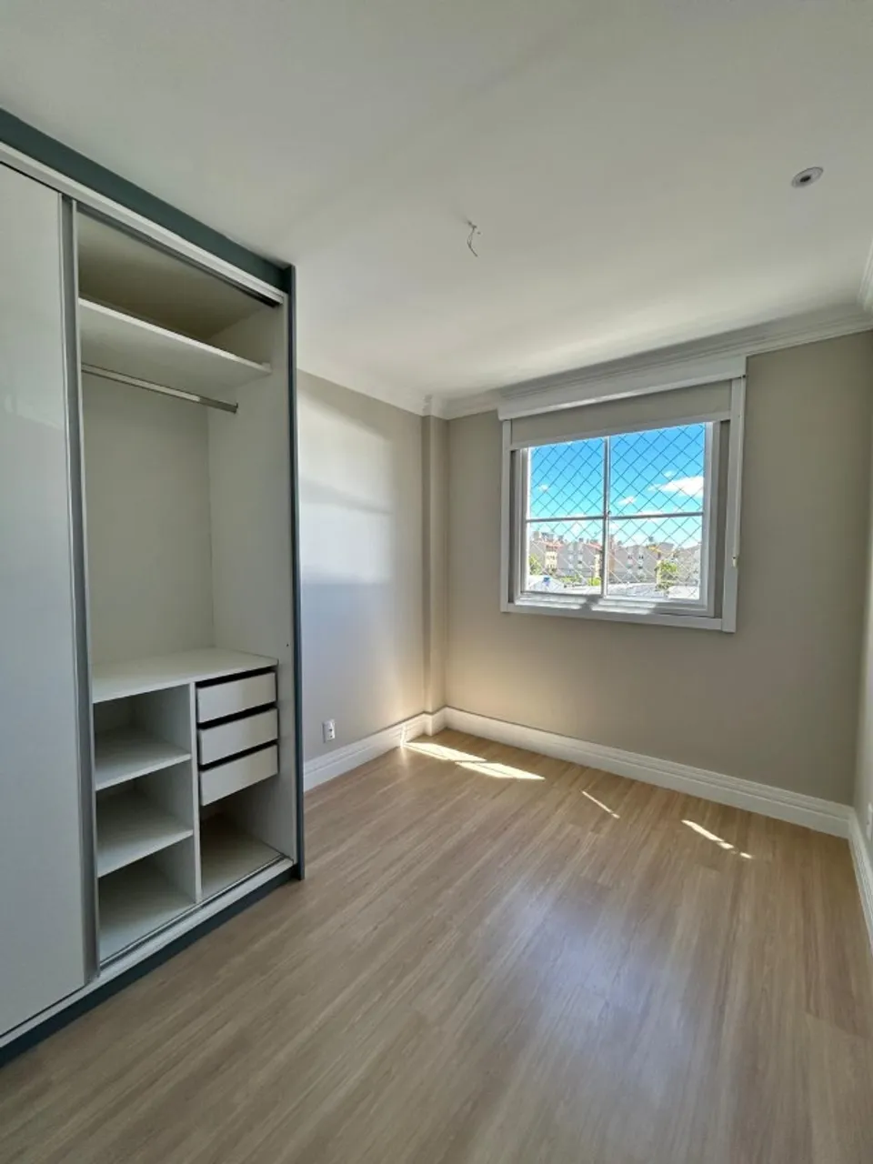 Washing machine in a 2-bedroom apartment, 58 m² — photo 4