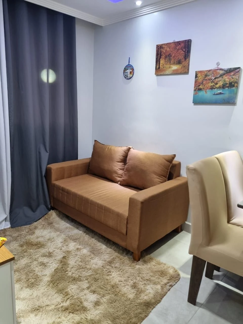 Furnished apartment with 2 bedrooms and open-plan kitchen — photo 7