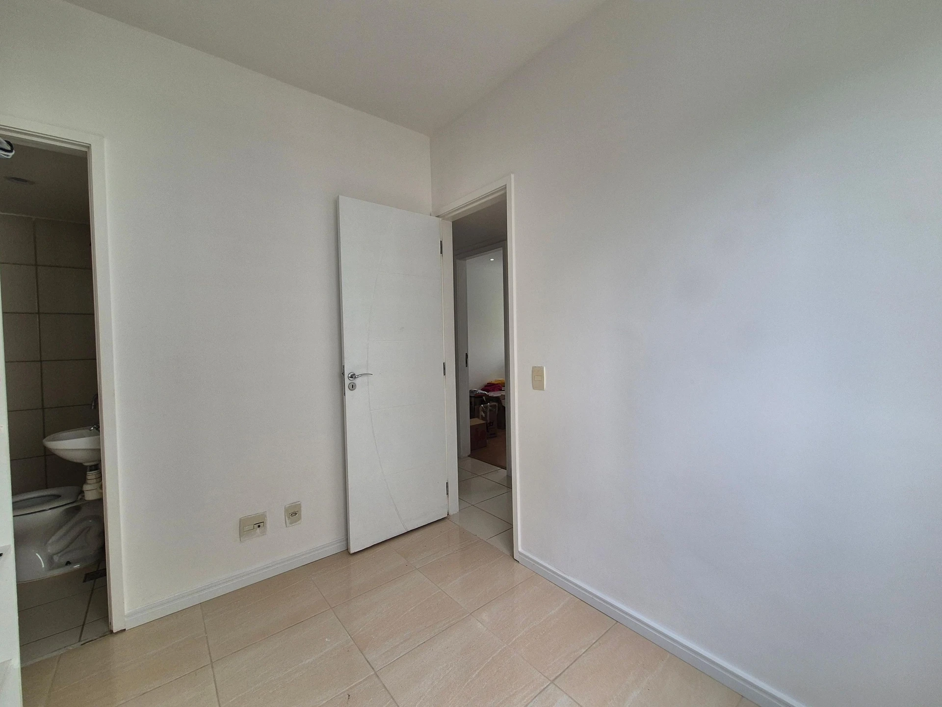 Unfurnished 3-bedroom apartment with balcony and 1 parking — photo 38