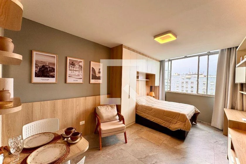 Furnished studio, 30 m², with a home office — photo 3