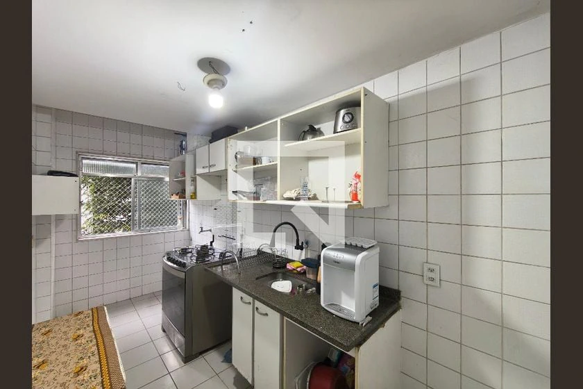 Apartamento mobiliado com 2 quartos e 2 banheiros — photo 2