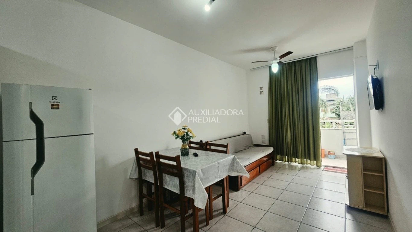 Furnished apartment, 62 m², with a grill on the balcony — photo 7