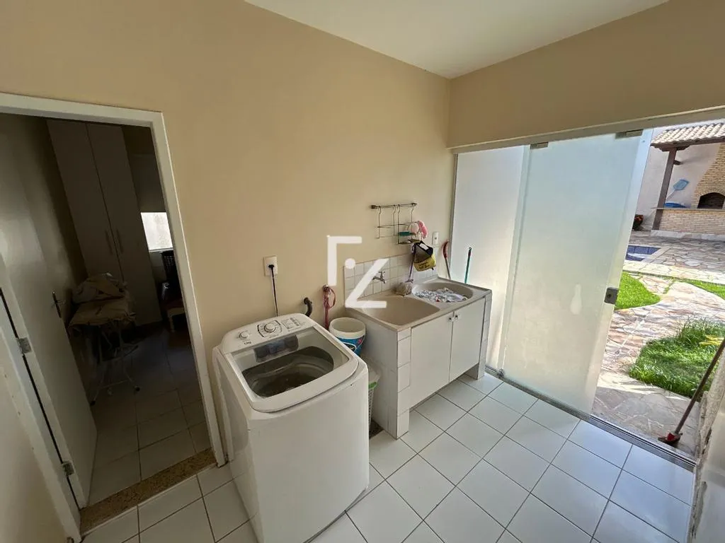 Furnished house with 6 bedrooms and 5 en-suites — photo 14