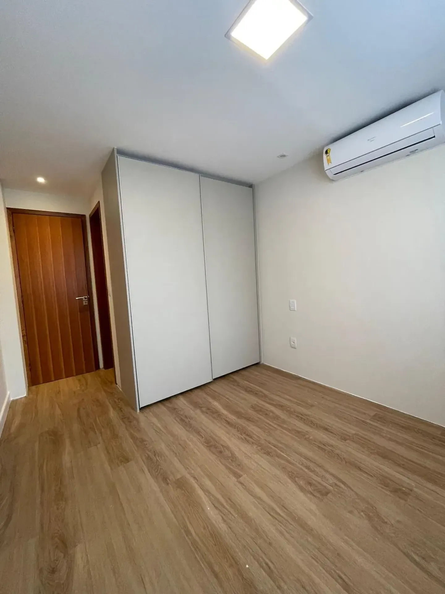 Apartamento mobiliado com 270 m² e 6 suítes — photo 22
