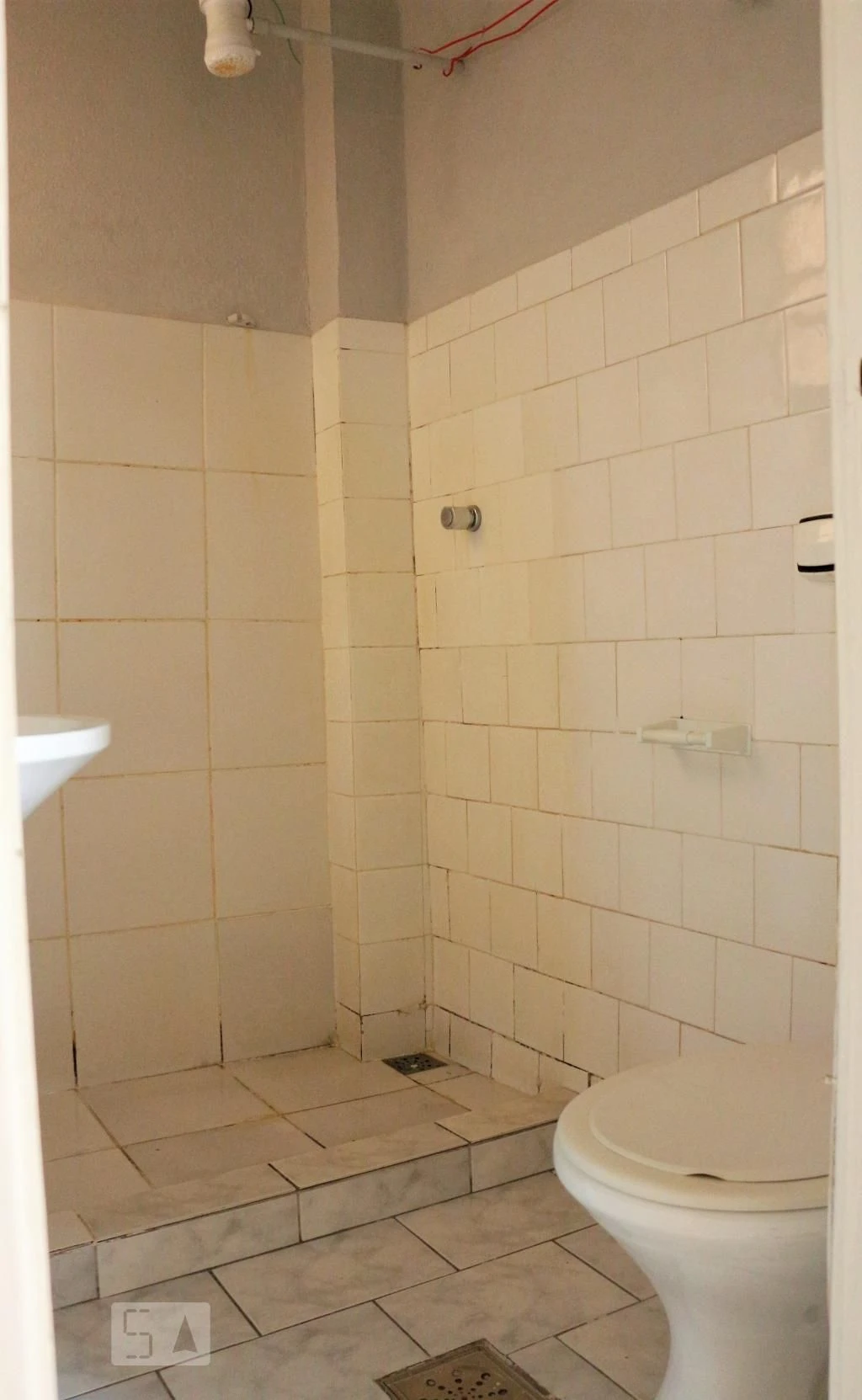 Unfurnished apartment with 2 bedrooms and a private BBQ — photo 26