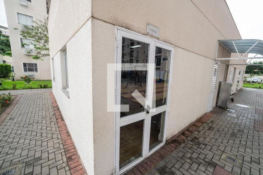 2-bedroom apartment in a building with a gym — photo 31