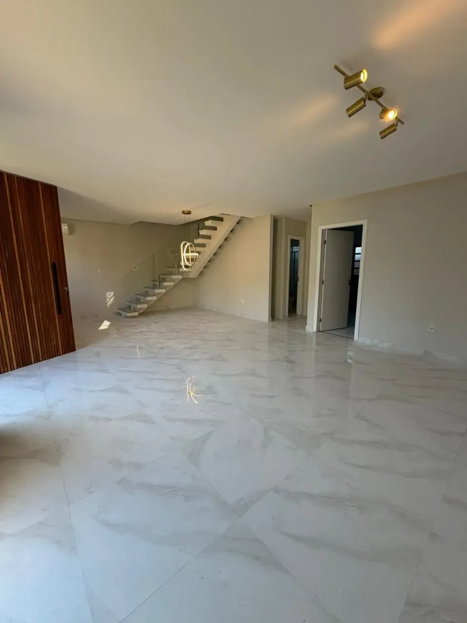 House for rent with 3 bedrooms and mountain views — photo 21