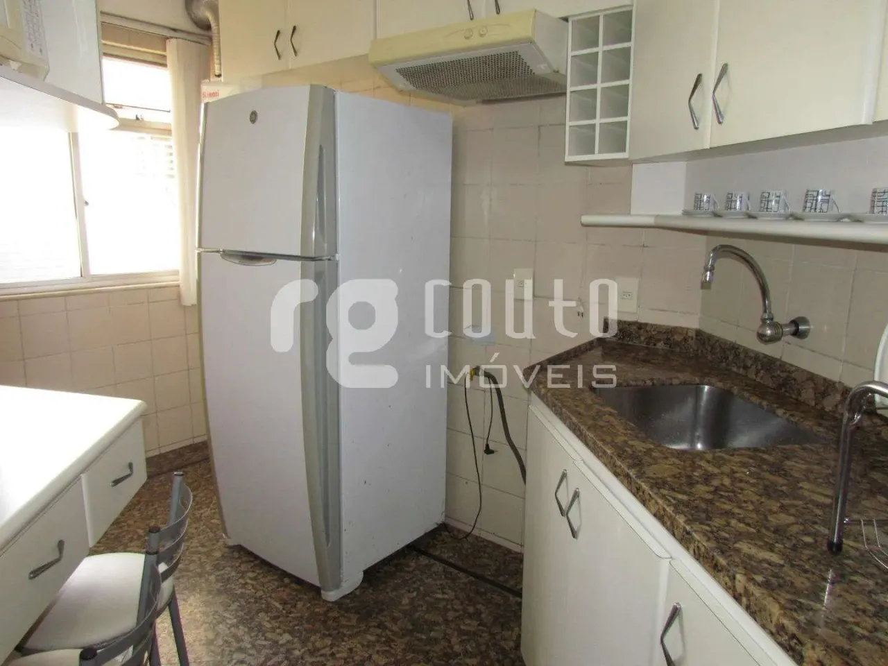 3-bedroom apartment with 1 parking space and balcony — photo 12