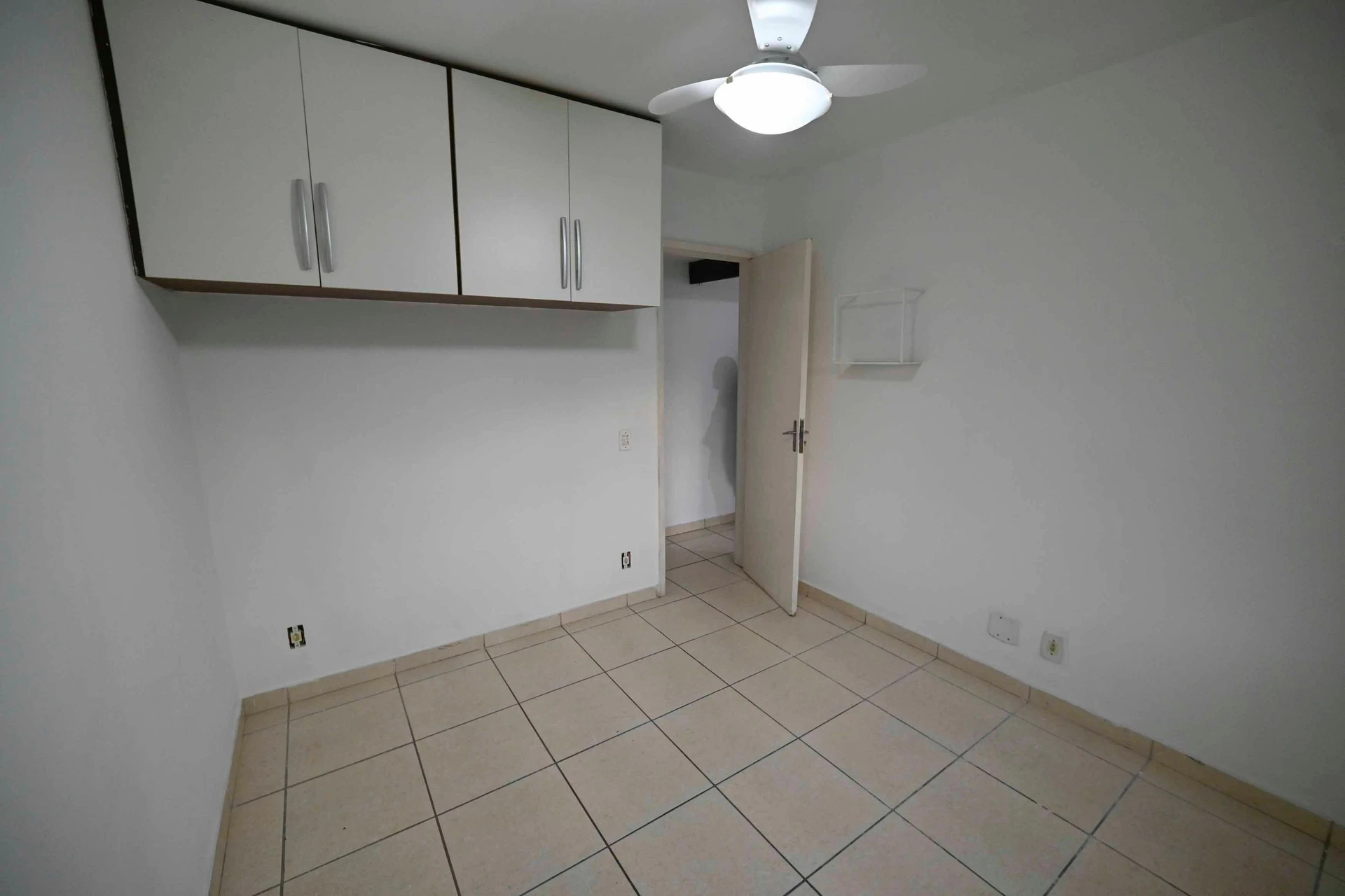 Mountain view in a 2-bedroom apartment, 72 m² — photo 11