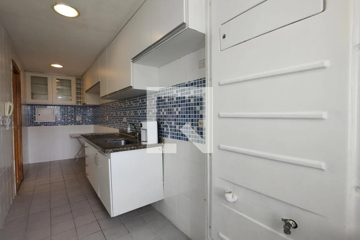Панорамні вікна та 2 спальні: квартира 73 м² — photo 57