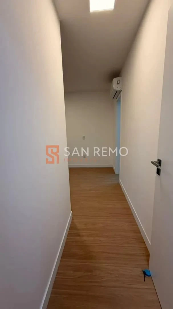 Apartment, 76 m², with a glass-enclosed balcony — photo 10