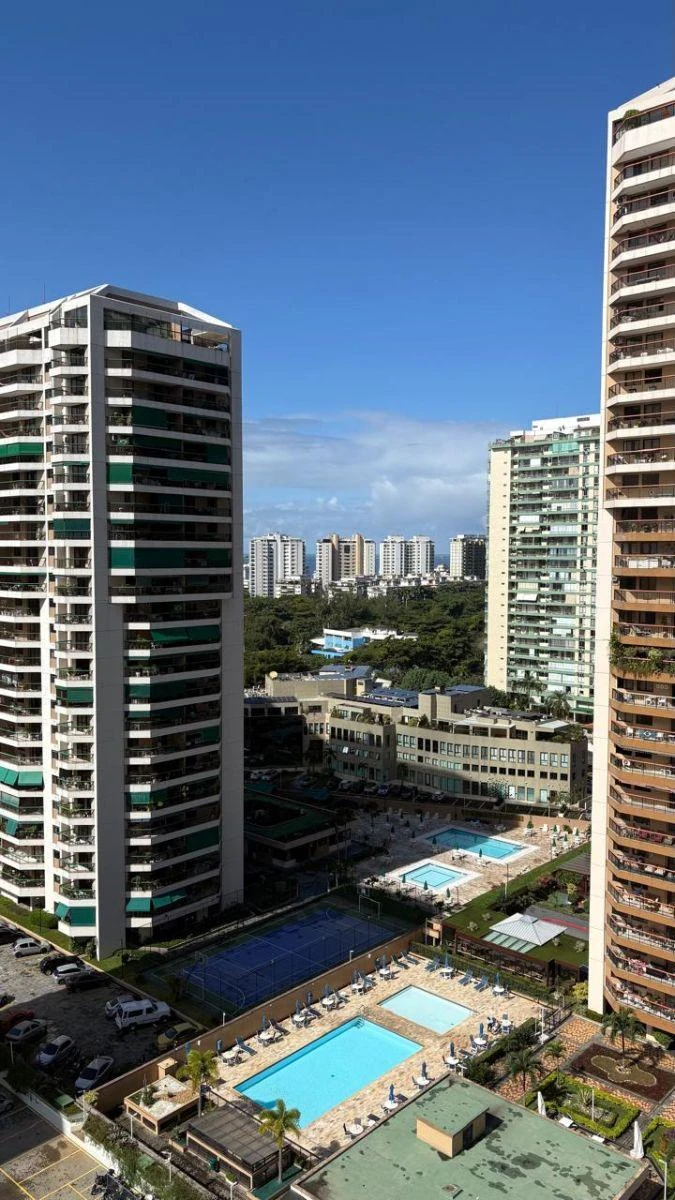 121 m² apartment with 3 bedrooms and 2 parking spots — photo 10