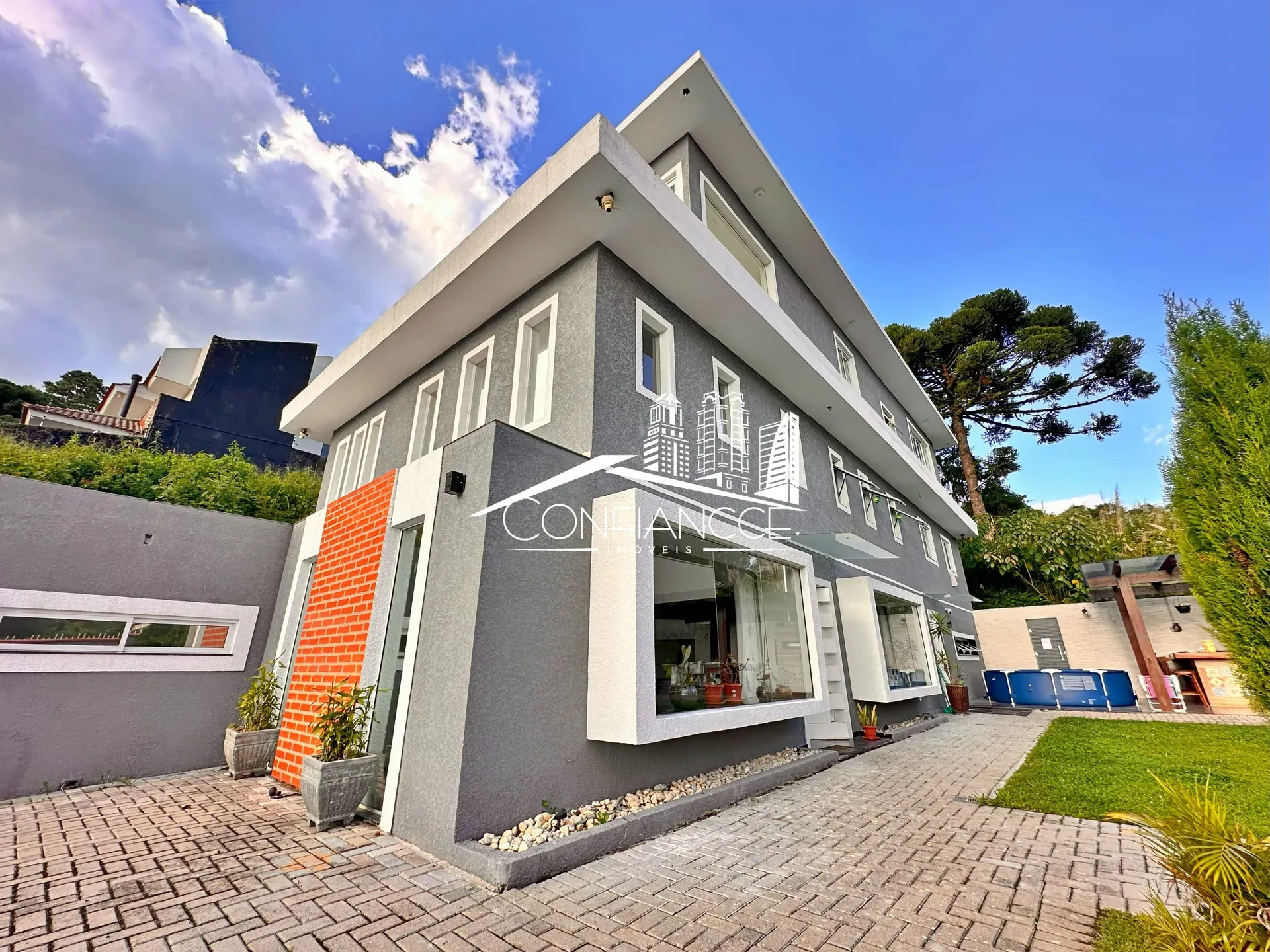 House with 4 bedrooms, 3 bathrooms and 6 parking — photo 36