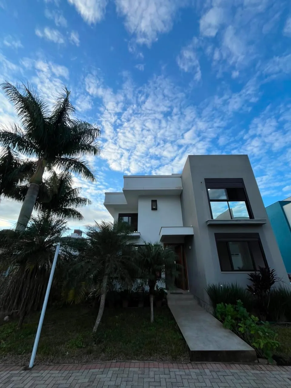 Casa amueblada con 4 habitaciones y 5 baños con balcón — photo 4