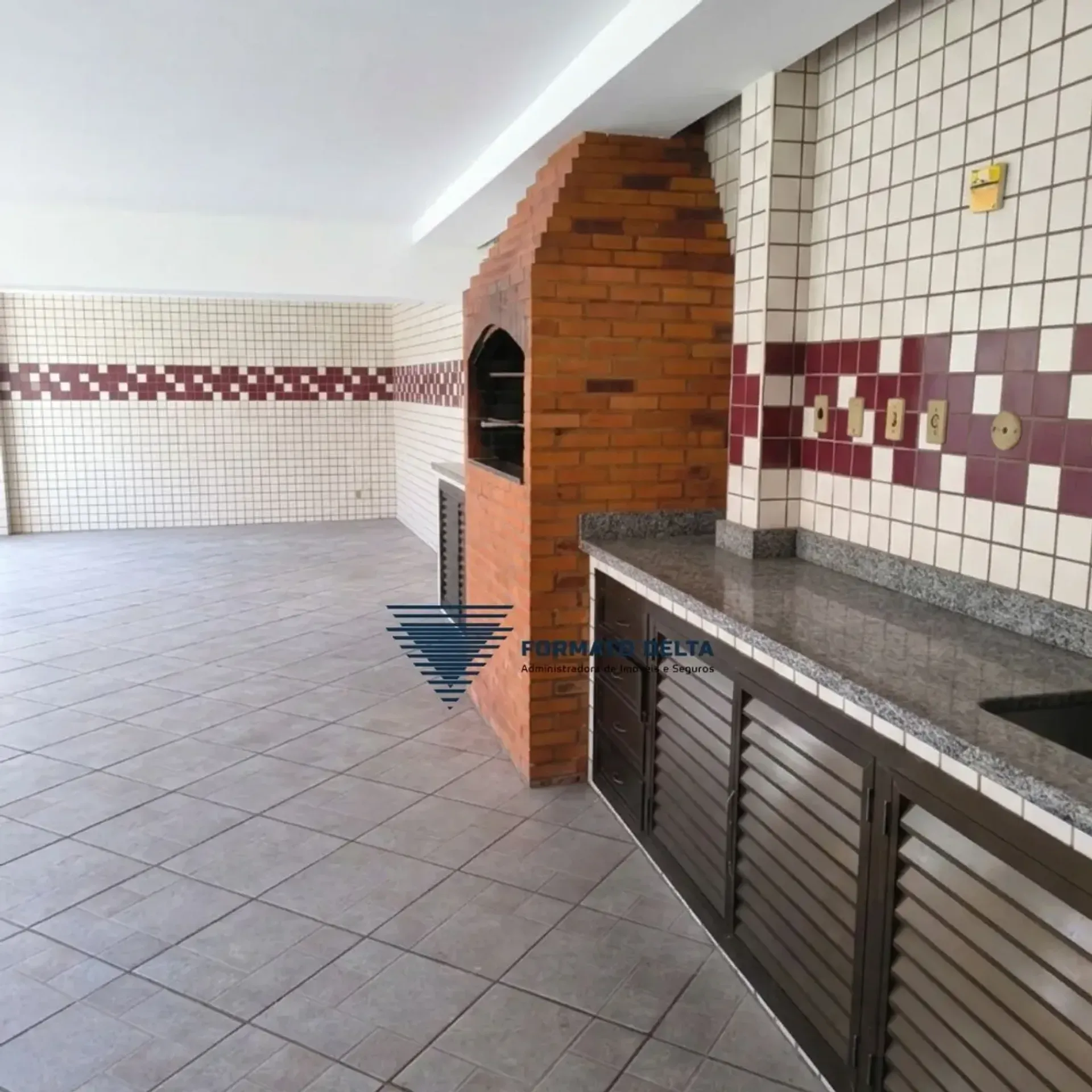 Casa com 8 quartos, 4 banheiros e 7 vagas no 2º andar — photo 42