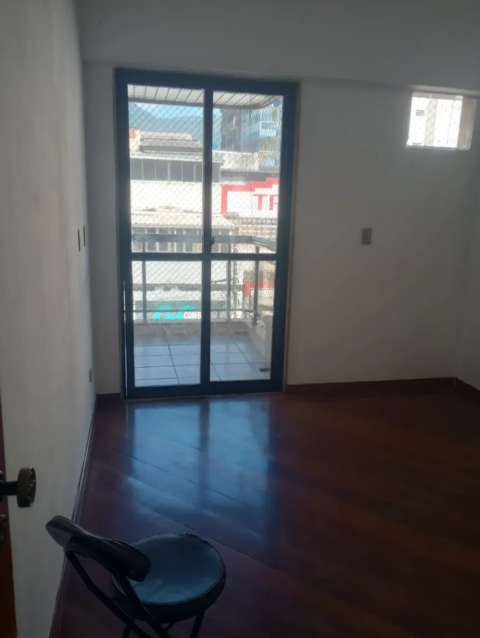 3-bedroom apartment with 2 bathrooms — photo 5