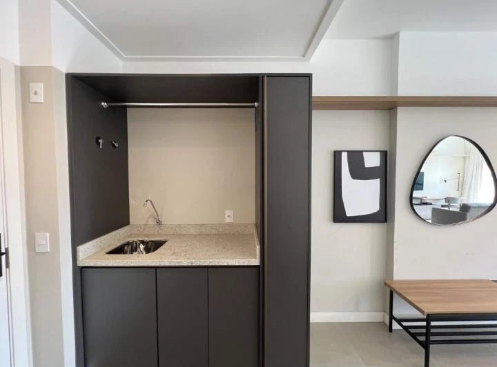 Apartamento amueblado de 1 dormitorio con cocina integrada — photo 7