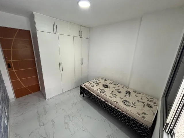 Apartment, 94 m², with a glass-enclosed balcony — photo 4