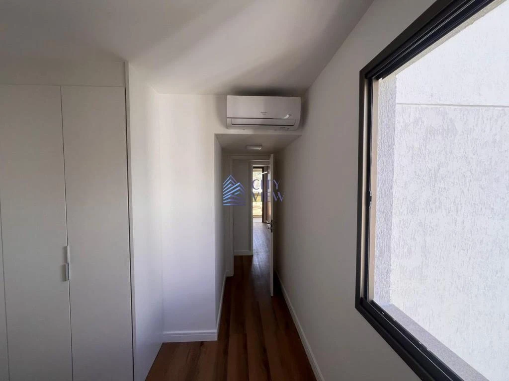 171 m² apartment with 4 bedrooms and 2 parking spots — photo 26