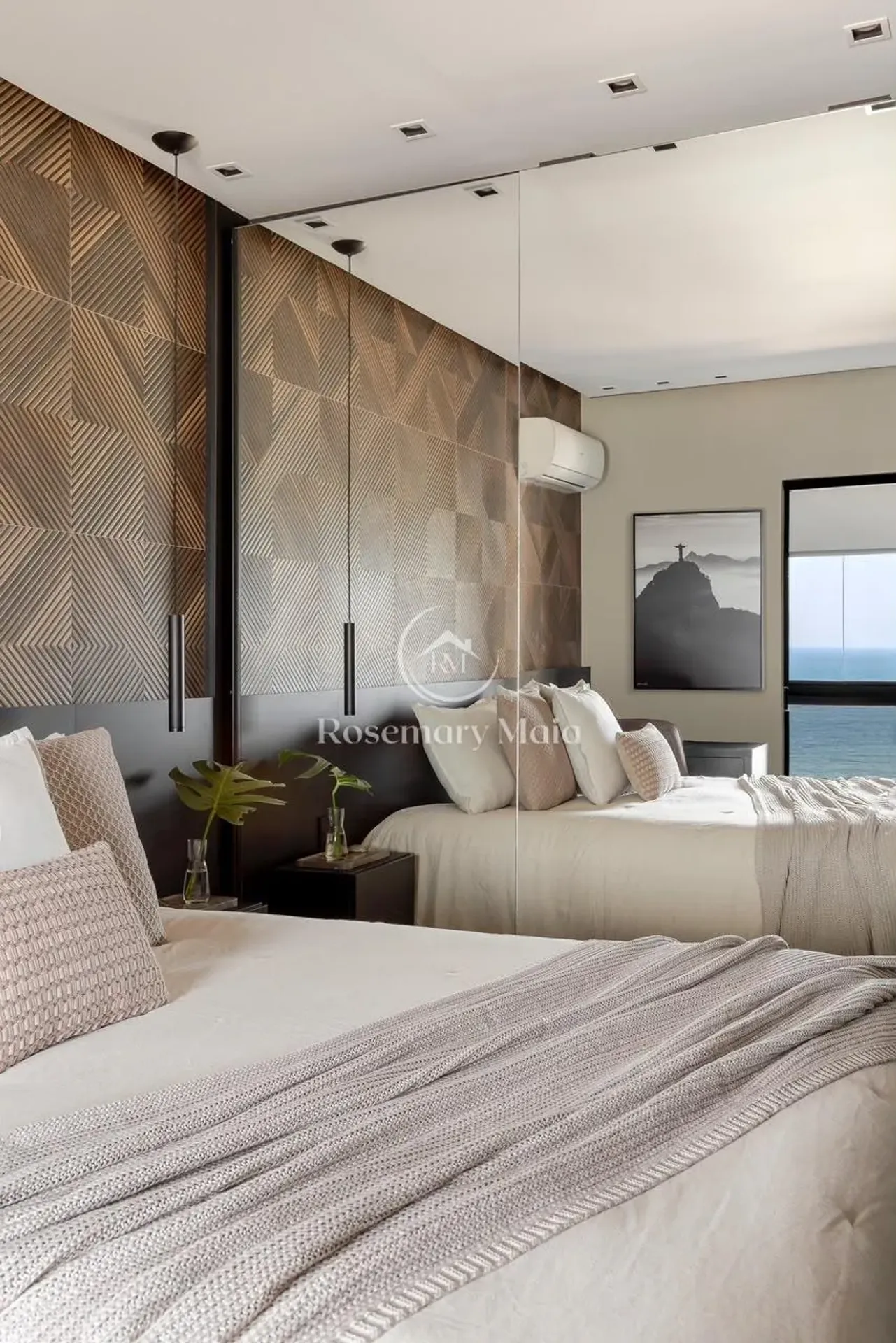 One-bedroom apartment with a water view in Rio de Janeiro — photo 6