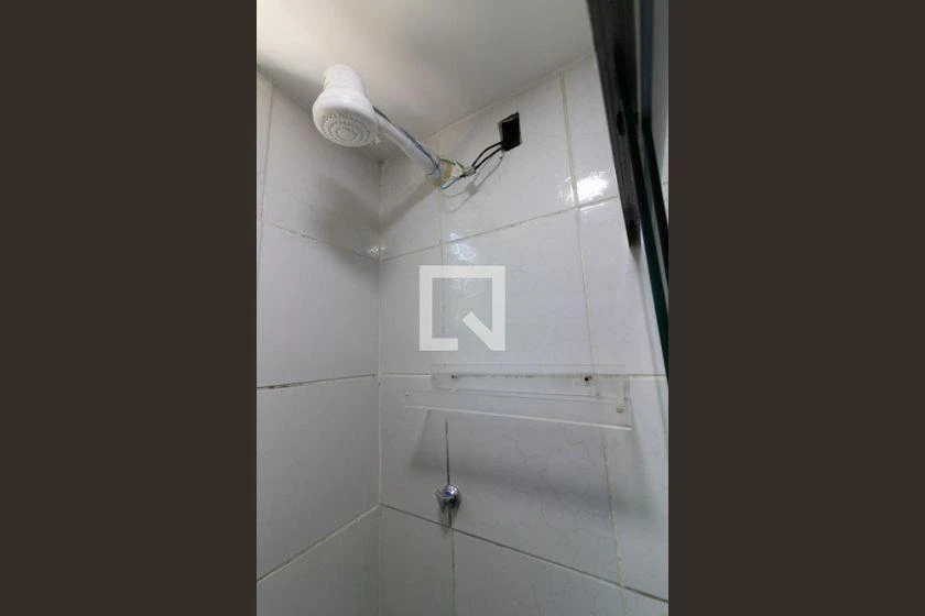 Furnished 2-bedroom apartment with 1 bathroom no parking — photo 29