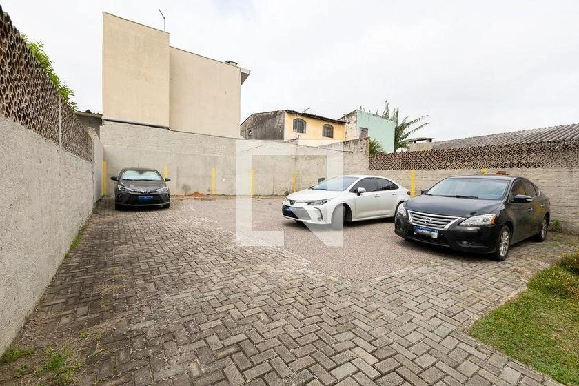 42 m² unfurnished 1-bedroom apartment with 1 parking — photo 5