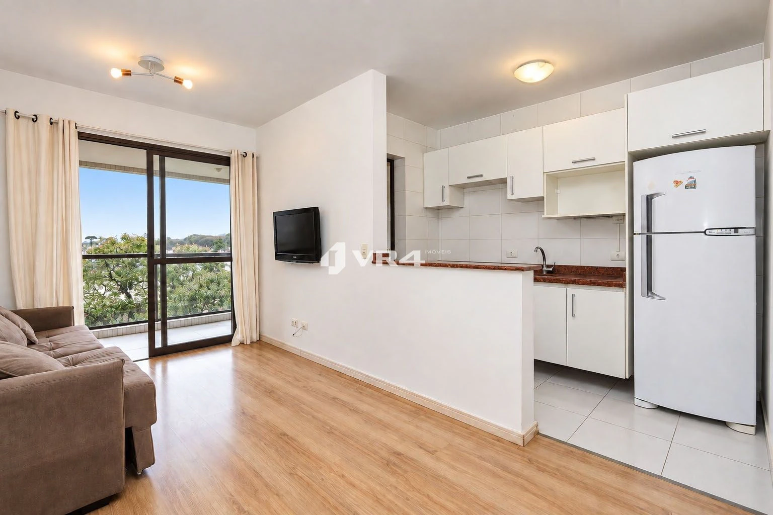 Furnished 1-bedroom apartment with 1 parking spot — photo 29
