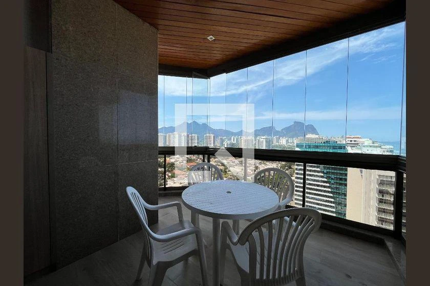 Apartamento mobiliado, 56 m², com varanda envidraçada — photo 2