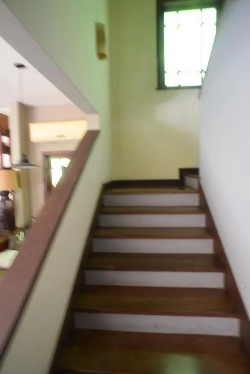 Casa mobiliada com 6 quartos e 5 suítes, com jardim — photo 81
