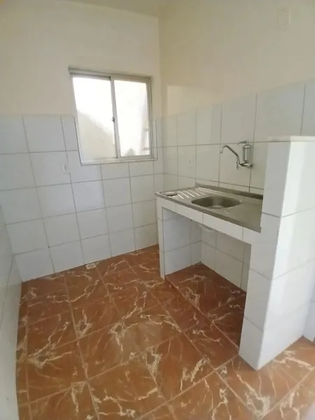 Unfurnished house with 1 bedroom and separate kitchen — photo 2