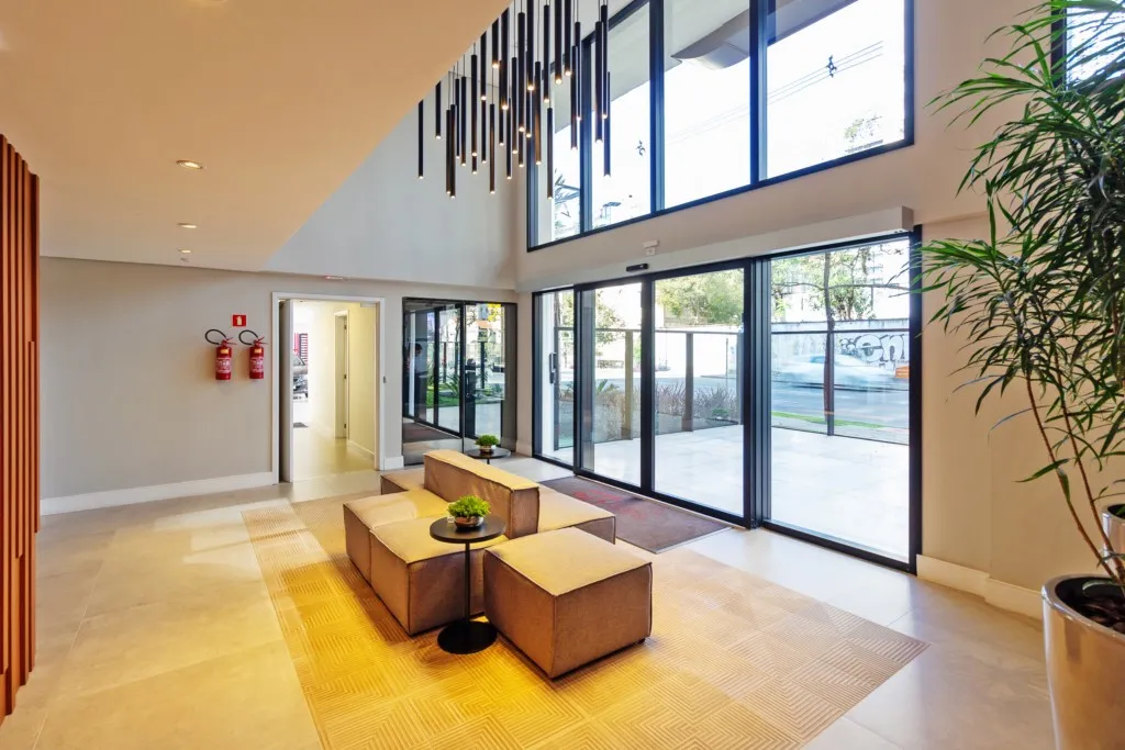 Apartamento mobiliado de 1 quarto com área de trabalho — photo 15
