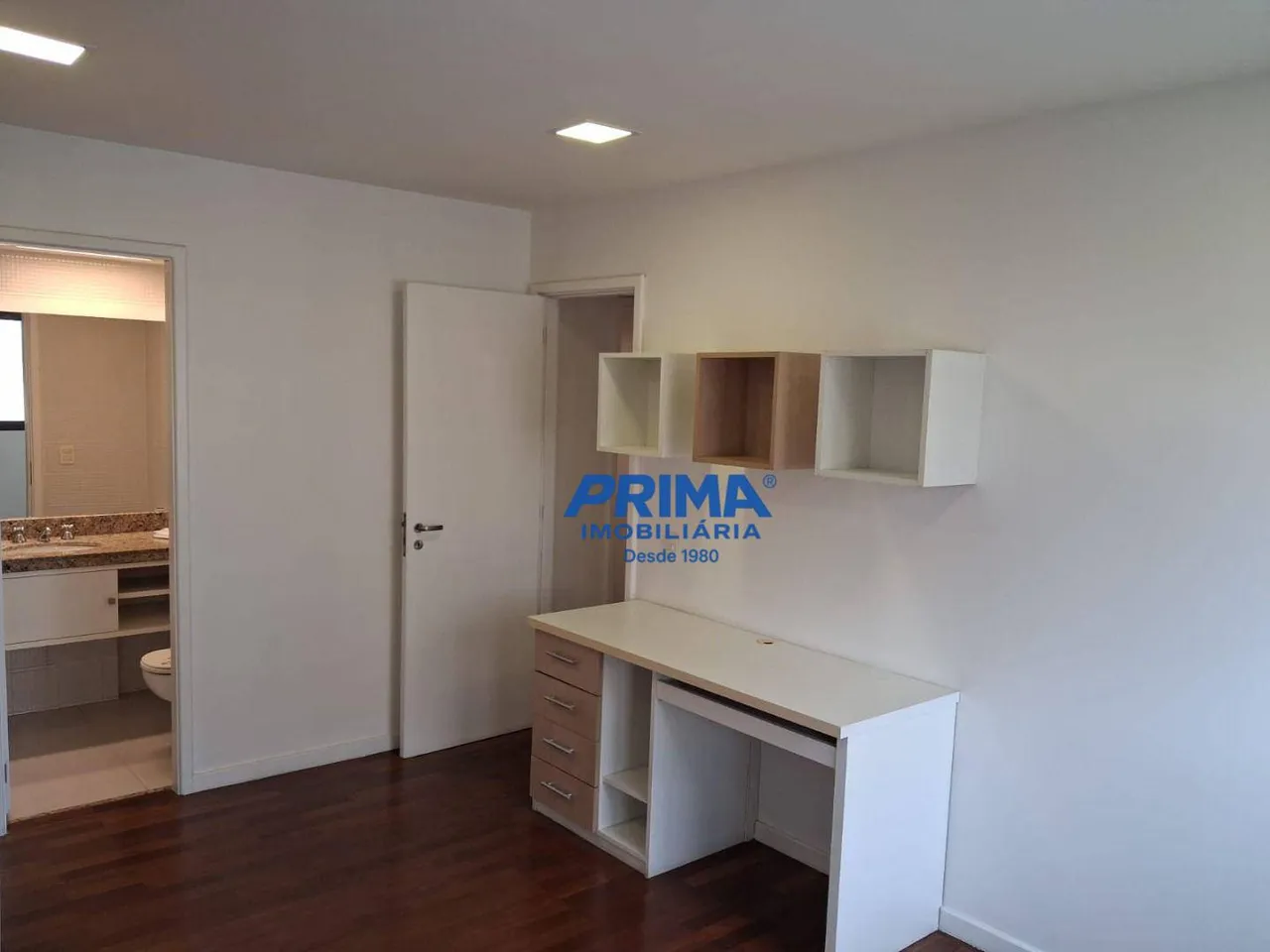 4-bedroom apartment with 4 bathrooms and 180 m² — photo 6