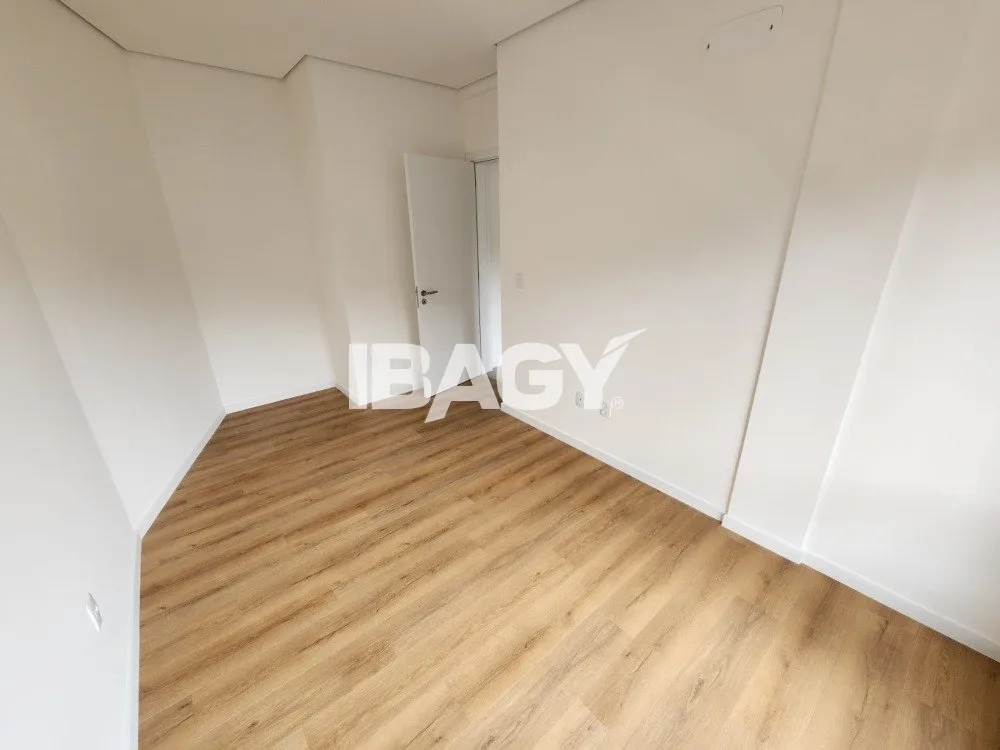 55 m² apartment with 2 bedrooms and 1 bathroom — photo 24