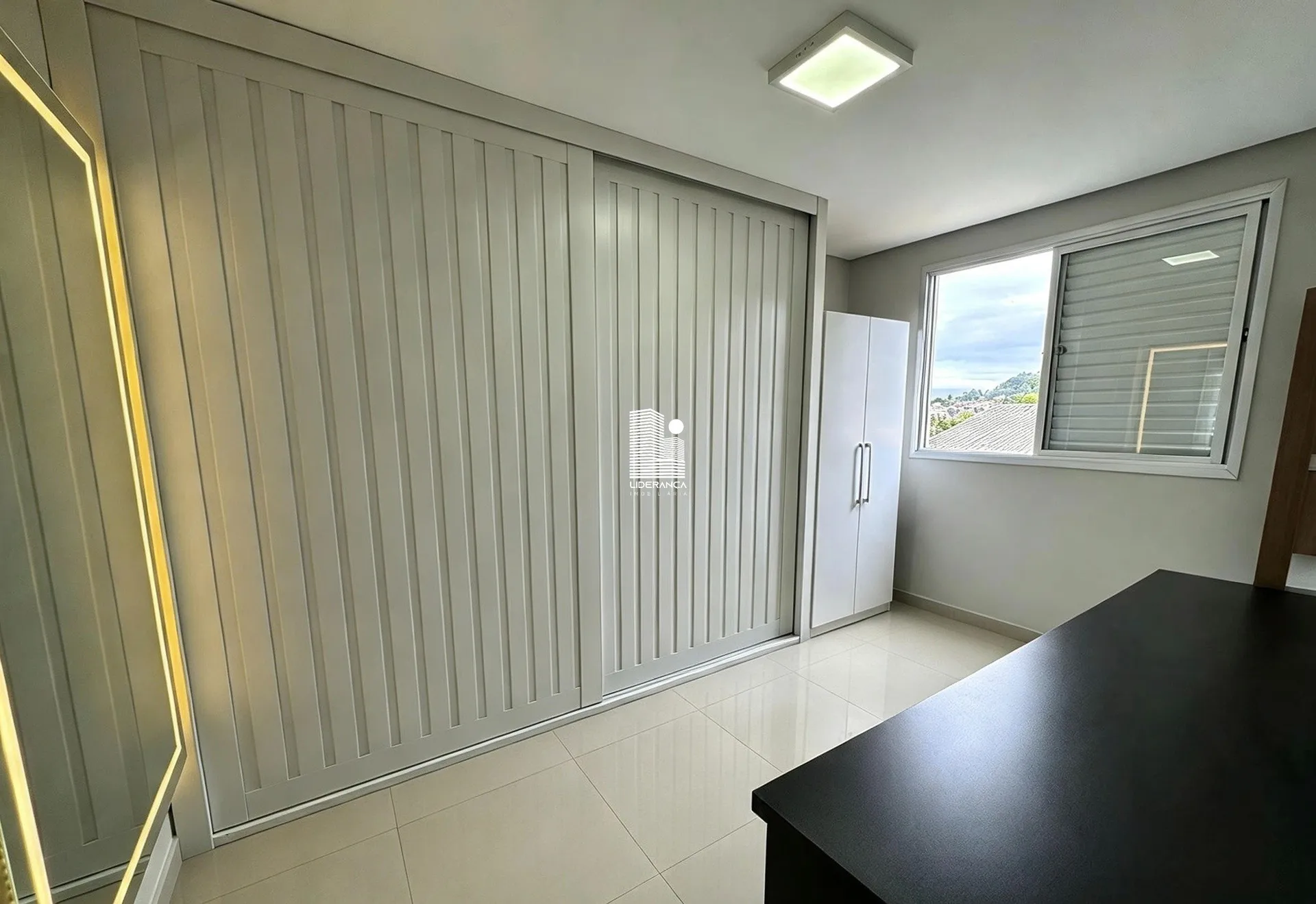 Квартира 78 м² со стиральной машиной и рабочим местом — photo 16